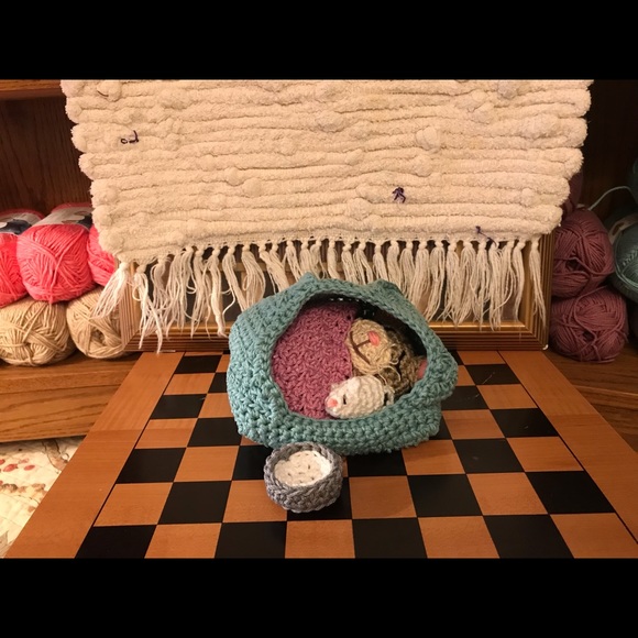 Crocheted Kitty Cat Playset - Picture 5 of 7